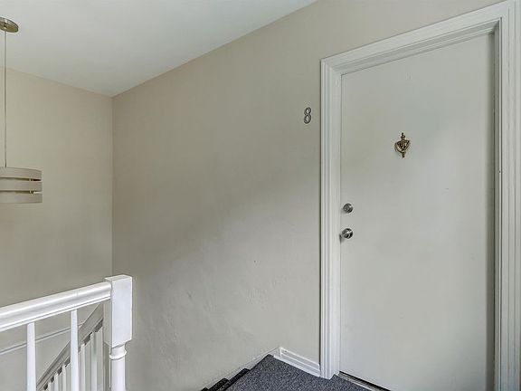 4th image of 1611 Stockton St APT 8