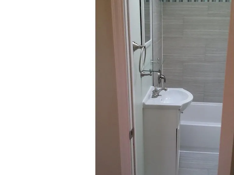 333 Ripka St #2 — Photo 7
