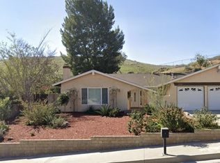 5710 Peacock Ln, Riverside, CA 92505