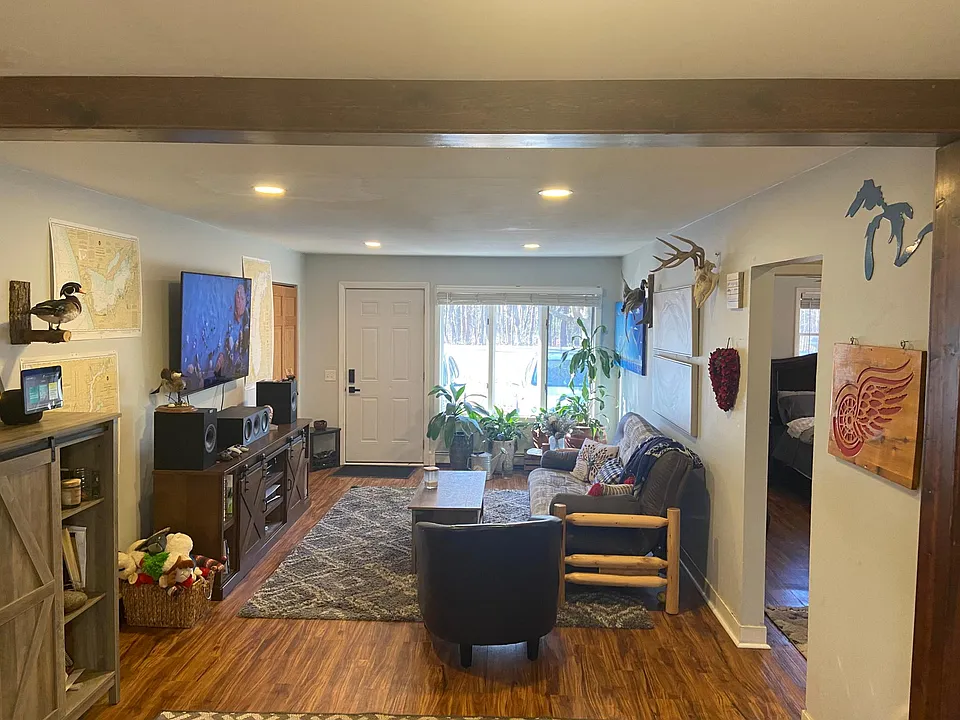 18568 168th Ct
