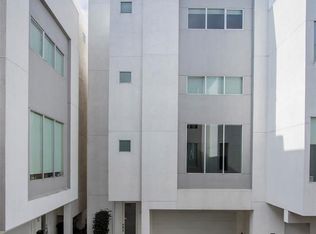 2425 W Main St APT B, Houston, TX 77098