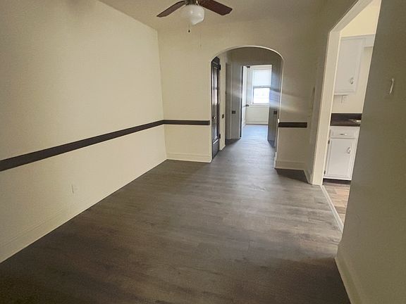 2nd image of 114 Parker Dr #6