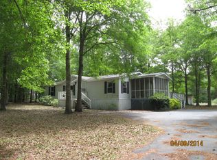 1920 Rebecca S Waldron Rd, Douglas, GA 31535