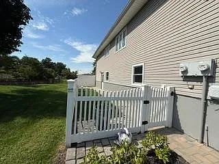 1 bed, 1.0 bath, $2,000 — Photo 2