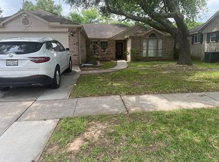 23711 Summer Pine Dr, Spring, TX 77373