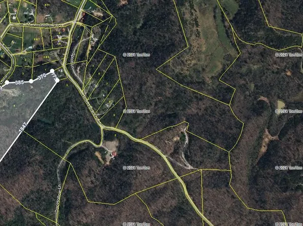 125 Gillis Ln, La Follette, TN 37766