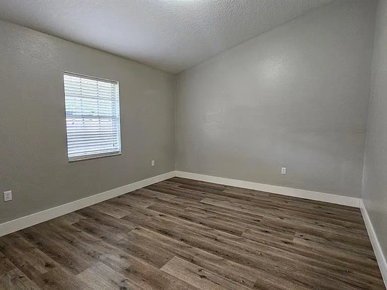 18720 Oak Way Dr — Photo 21