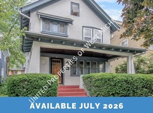 304 College Ave NE, Grand Rapids, MI 49503