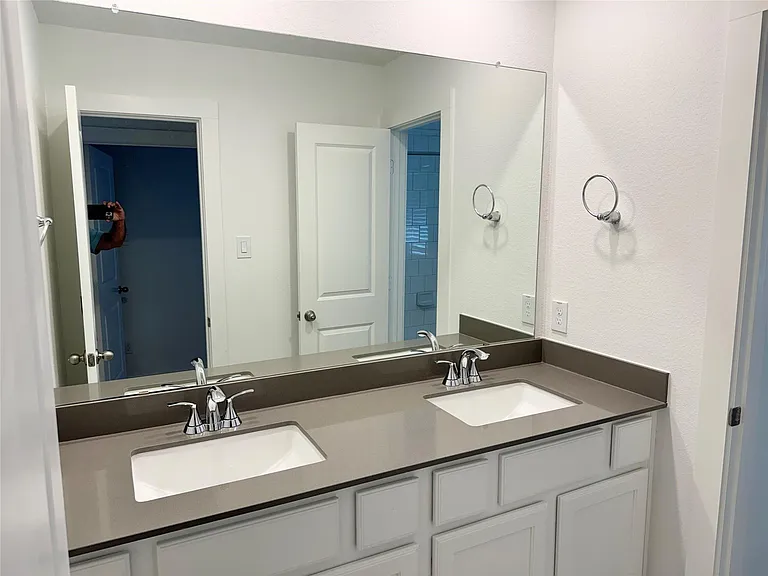 13125 Cobalt Cove Ct — Photo 8