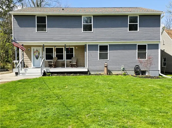 262 Stanmary Dr, Berea, OH 44017