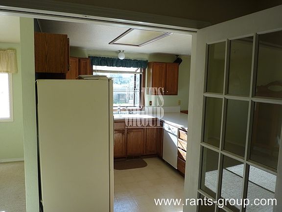 5th image of 1447 Arab Dr SE
