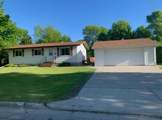 1405 Alexander Ave, Crookston, MN 56716