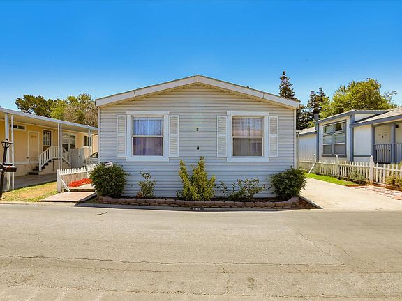 2nd image of 559 Southbay Dr