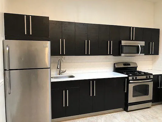 Rented by EF Property Management LLC | media 10