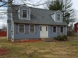 1142 Varnum Ave, Lowell, MA 01854
