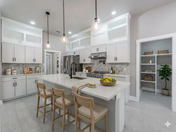 4 Senisa St, Wimberley, TX 78676