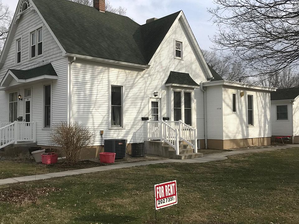 Exterior-Private entrance to unit