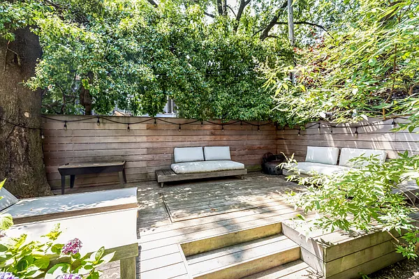 Sold by Compass | media 28