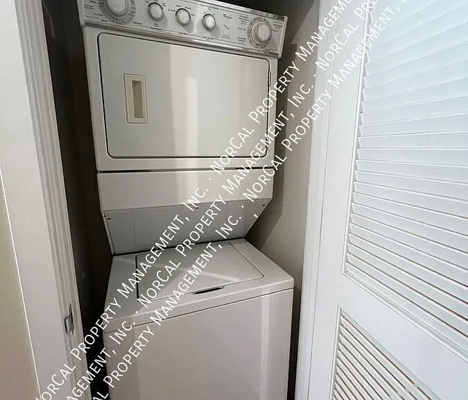 334 Santana Row #235 — Photo 4