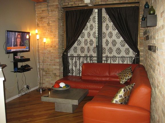 3rd image of 225 W Huron St APT 303