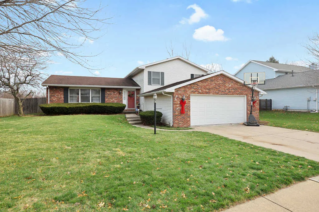 2408 Cherry Hills Dr photo 1