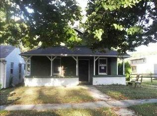 1022 Hubbard St, Mishawaka, IN 46544