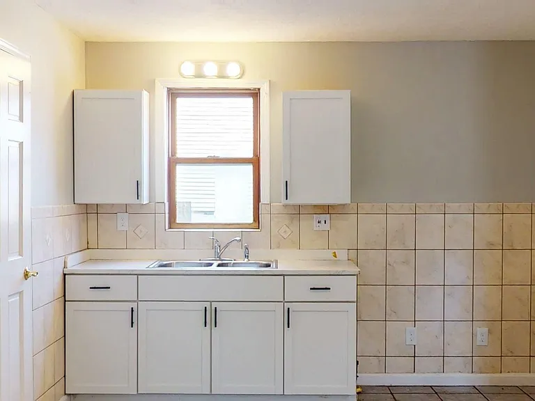7023 Clark Ave — Photo 19