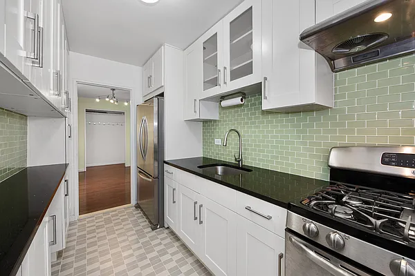 Sold by Compass | media 32