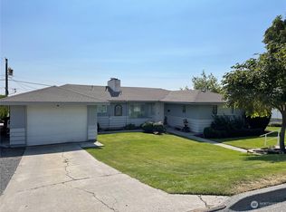 400 Patrick Rd, Ephrata, WA 98823