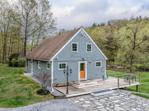 554 Lewis Creek Road, Hinesburg, VT 05461