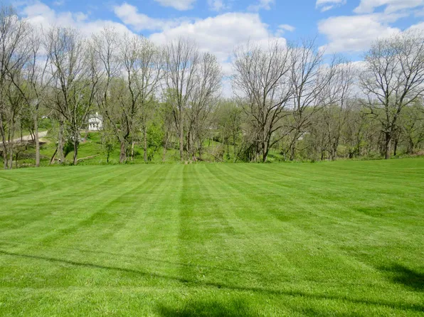 Fulton St, Galena, IL 61036