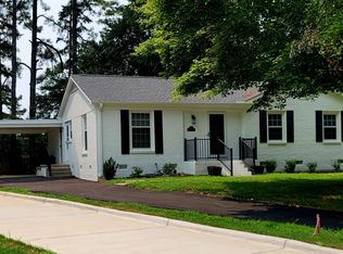 5701 Tully Ct, Raleigh, NC 27609