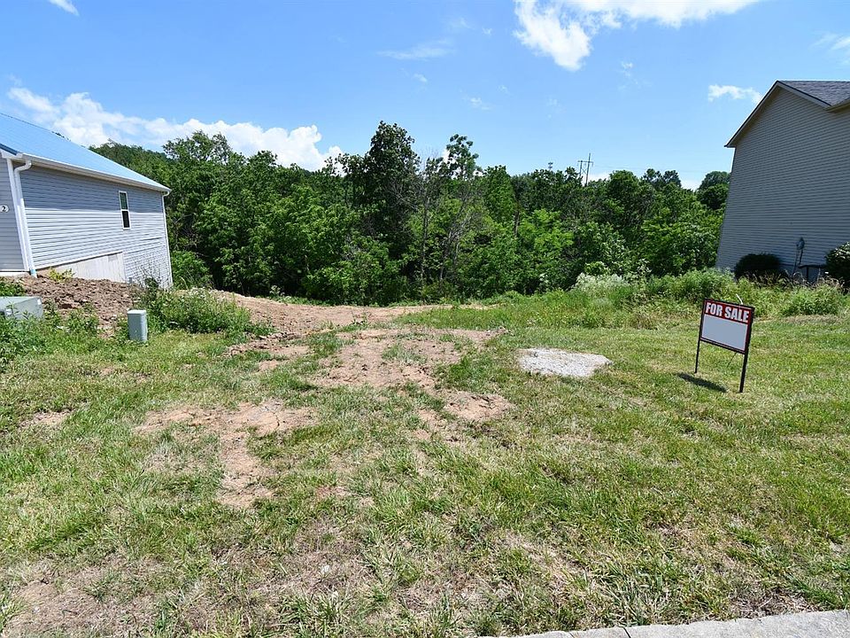 1st image of 668 Jennifer Dr