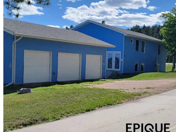 321 N West St, Sundance, WY 82729
