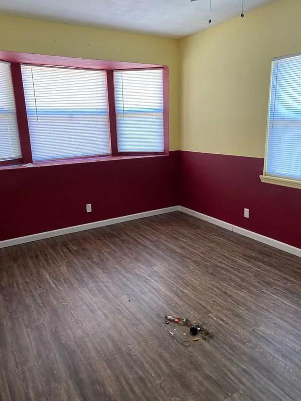 4 bed, 2.0 bath, 1685 sqft, $1,500 — Photo 3