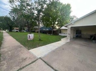 6208 Buffalo Pass #B, Austin, TX 78745