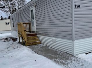 250 Baldwin Cir, Lino Lakes, MN 55014