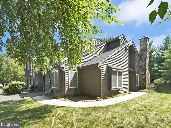 17A Andover Cir #17A, Princeton, NJ 08540