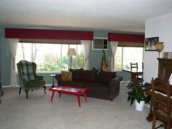Wall of Windows in Living Rm