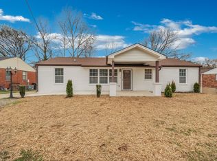 304 Finley Dr, Nashville, TN 37217