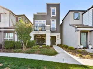 3281 Woodpecker Ct, West Sacramento, CA