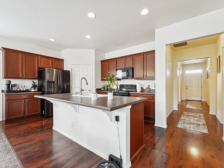 166 Gem Way — Photo 22