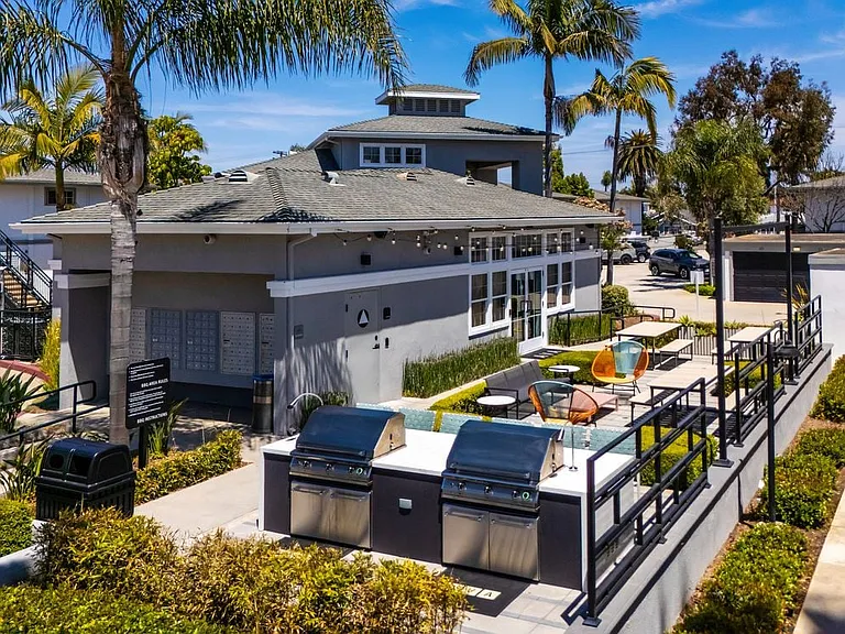 Outdoor lounge with BBQ grills