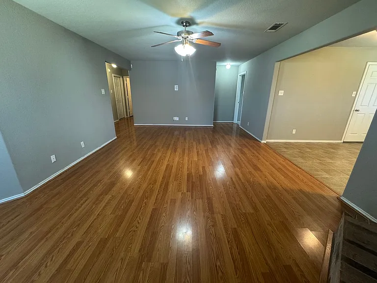 3807 Ida Dr — Photo 7