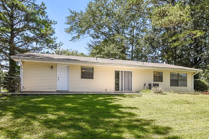 3193 Delhi Dr — Photo 16