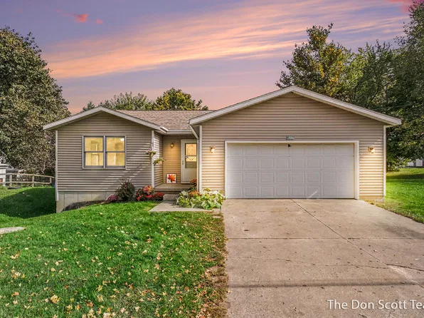 19664 Maple Ave, Conklin, MI 49403