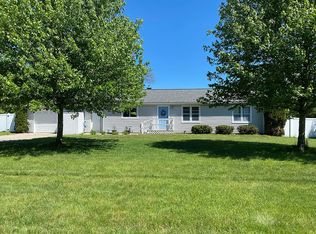 2759 Rogue River Rd NE, Belmont, MI 49306