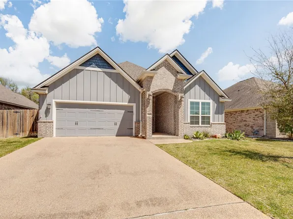 15615 Long Creek Ln, College Station, TX 77845