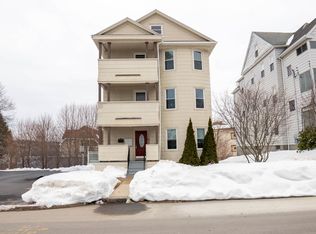 82 Tower St #3, Worcester, MA 01606