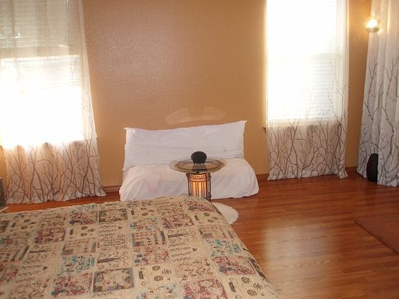 5th image of 8204 Creekwood Ave NW